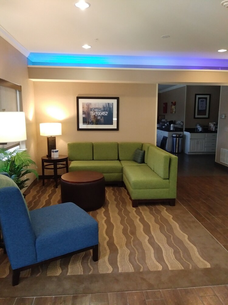 Comfort Inn South Tulsa Woodland Hills 2019 Room Prices 62