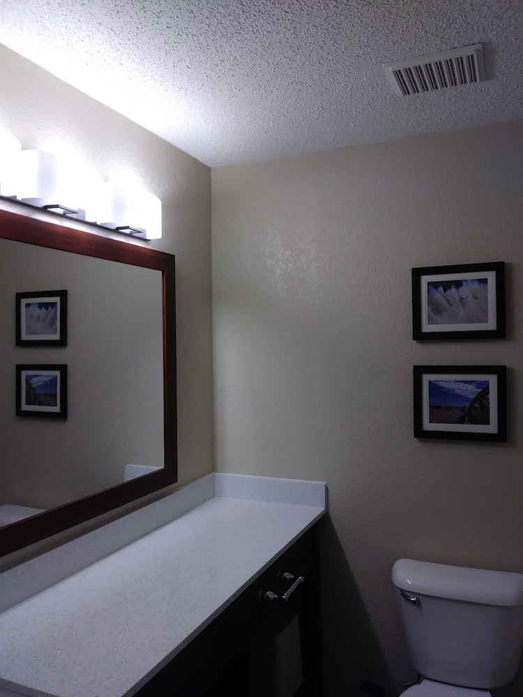 Comfort Inn South Tulsa - Woodland Hills