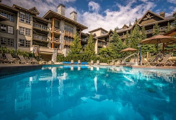 blackcomb springs suites