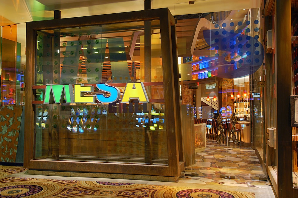 Caesars Palace - Resort & Casino in Las Vegas | Best Rates & Deals on