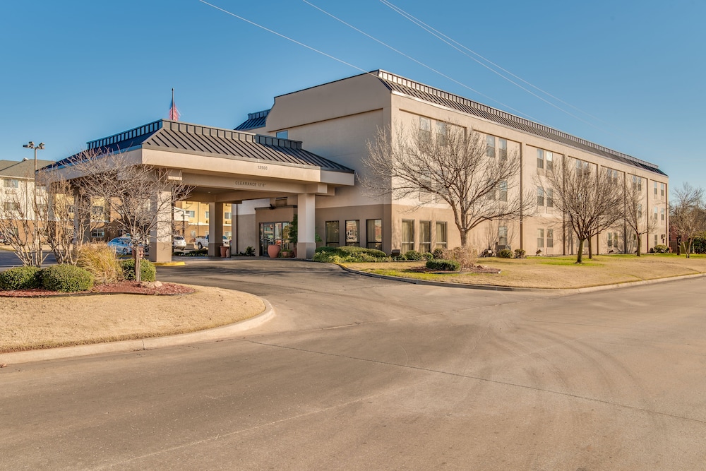 Baymont by Wyndham Oklahoma City/Quail Springs