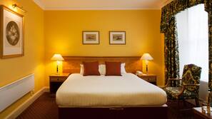 Premium bedding, in-room safe, desk, blackout curtains