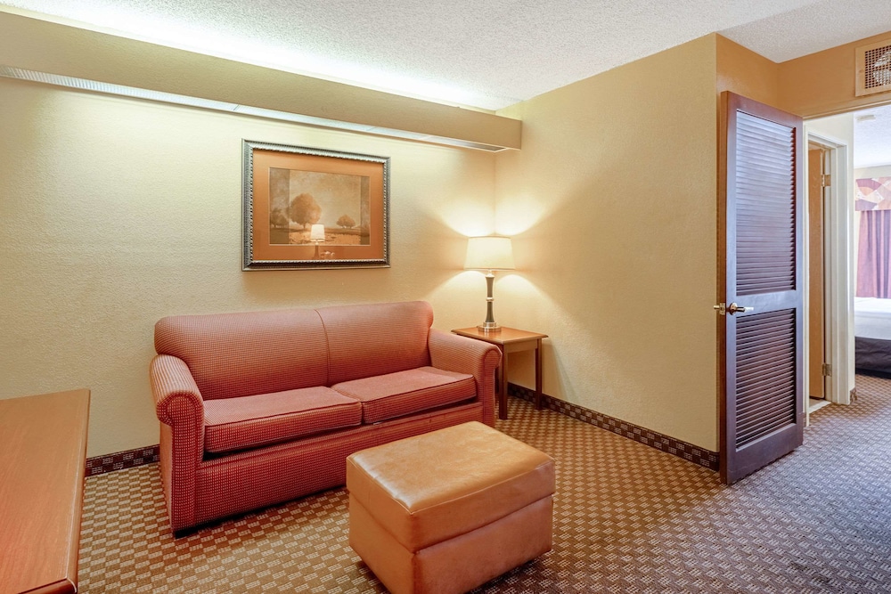 Room, Quality Suites