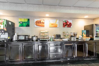 Quality Inn Suites Memphis East Memphis 2020 Room Prices