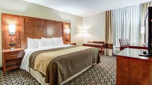 Iron/ironing board, free WiFi, linens