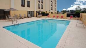 Seasonal outdoor pool