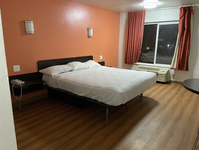 axiom hotel san francisco bed bugs