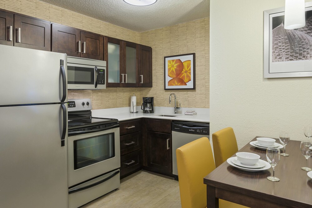 Private kitchen, Residence Inn Tallahassee North/I-10 Capital Circle