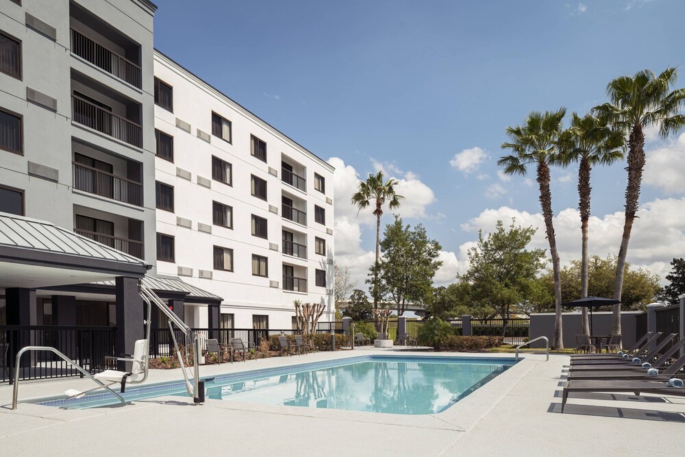 Courtyard by Marriott Jacksonville Butler Boulevard