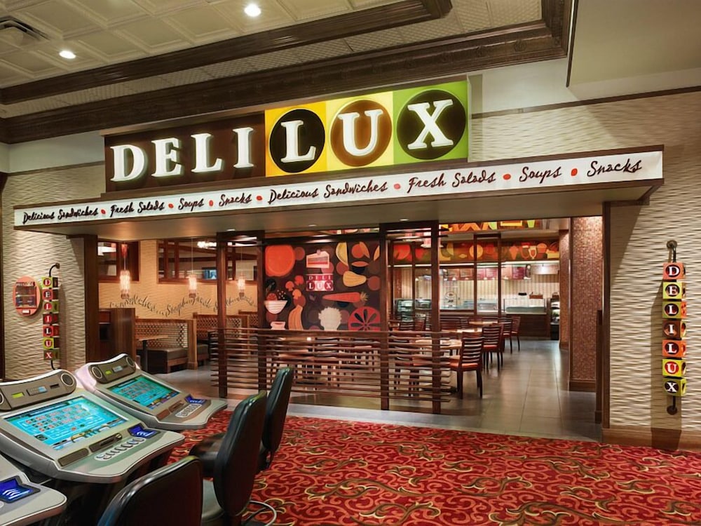 Ameristar Casino Hotel Kansas City in Kansas City Best Rates & Deals