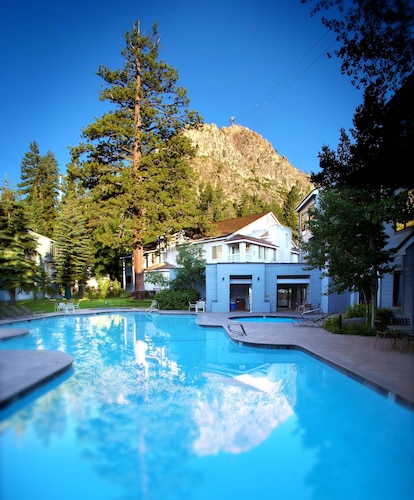 Lake Tahoe Hotels >> North Lake Tahoe Hotels With A Pool Cheap Hotels With Pools Lake Tahoe Hotels >> North Lake Tahoe Hotels With A Pool Cheap Hotels With Pools
