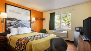 Desk, rollaway beds, free WiFi, linens