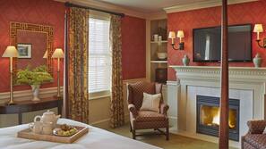 Egyptian cotton sheets, premium bedding, in-room safe