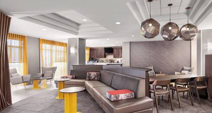 SpringHill Suites Houston Hobby Airport