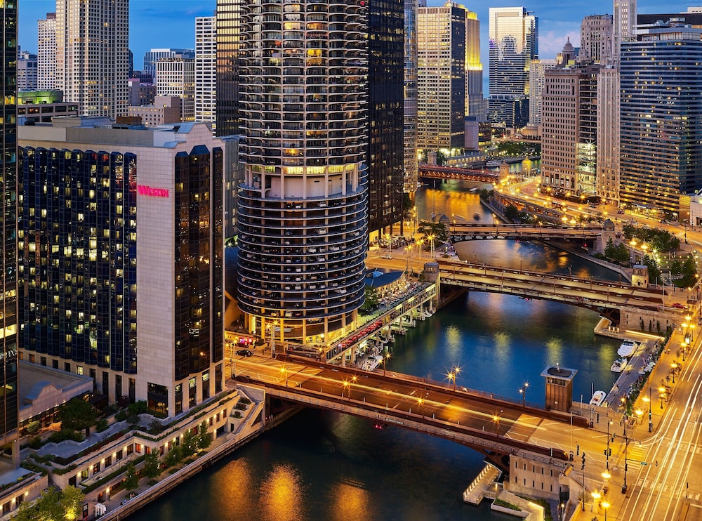 The Westin Chicago River North