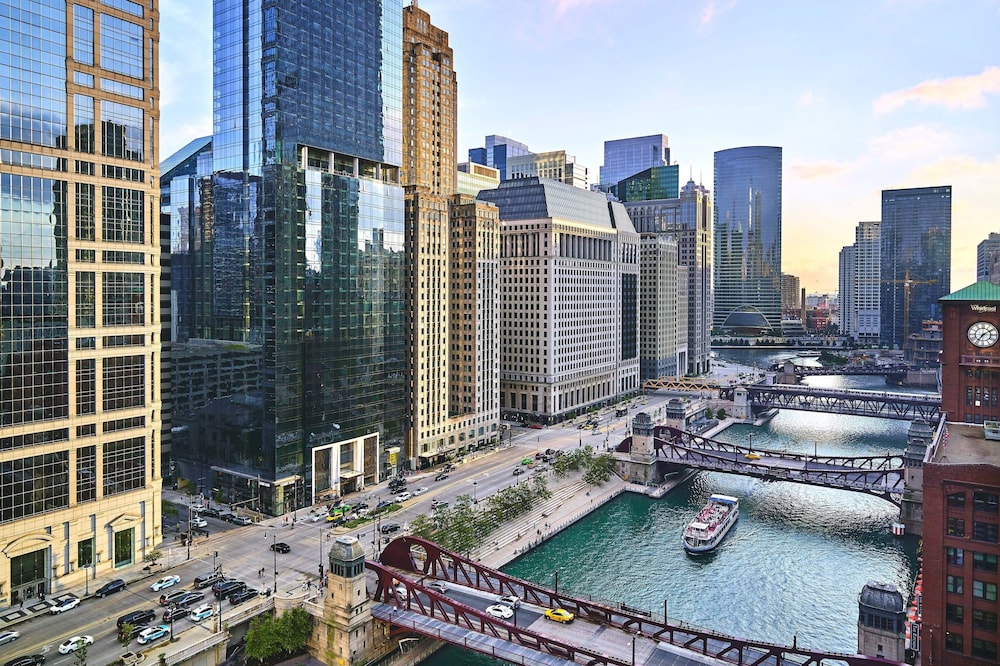 The Westin Chicago River North