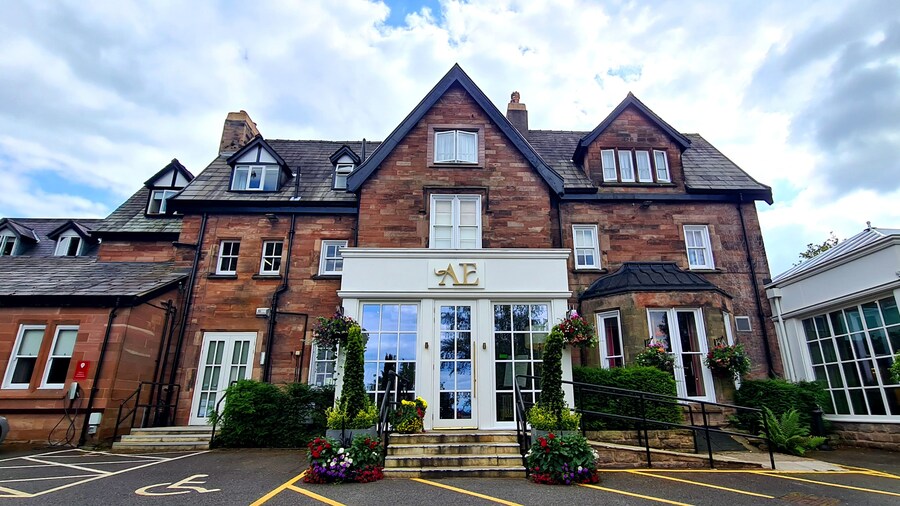 Alderley Edge Hotel