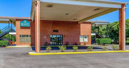 Quality Inn & Suites Creedmor - Butner