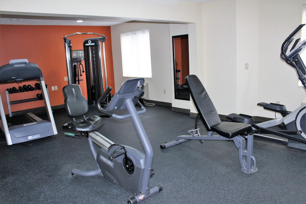 Fitness facility, Baymont by Wyndham Newark at University of Delaware