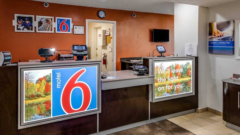 Motel 6 Greensboro, NC - Airport