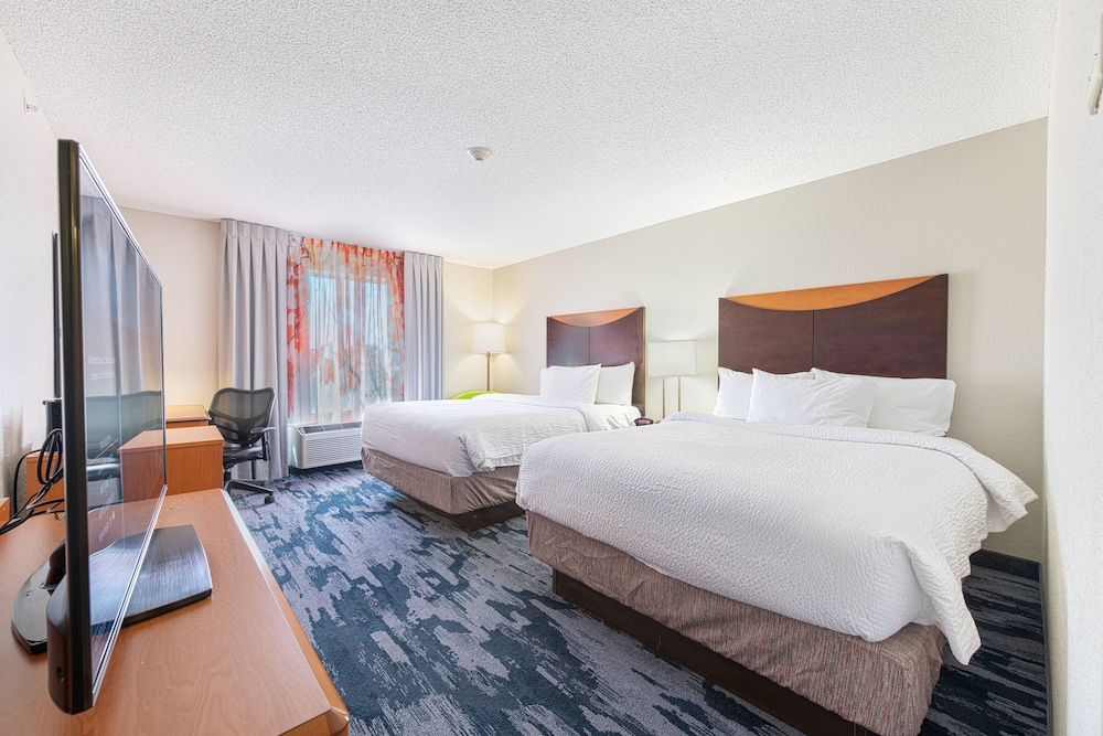 Fairfield Inn & Suites by Marriott Chicago Naperville