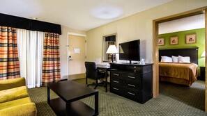 Desk, iron/ironing board, free WiFi, linens