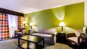 Desk, iron/ironing board, free WiFi, linens