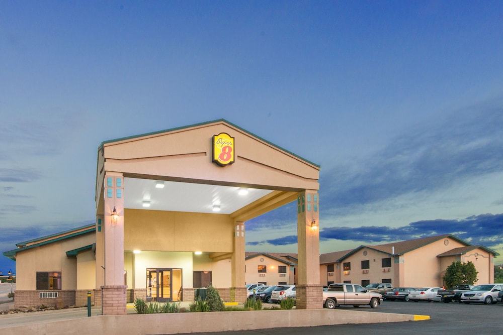 スーパー 8 バイ ウィンダム サンタ ローザ super 8 santa rosa nm