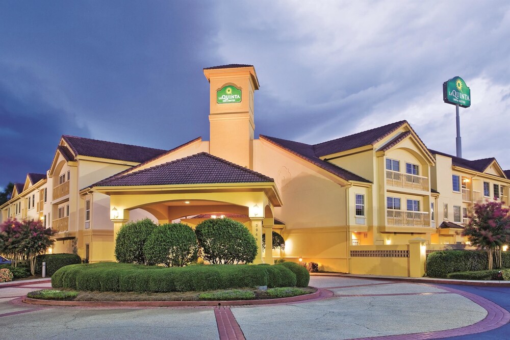 LA QUINTA® INN MACON Macon GA 3944 River Place 31210