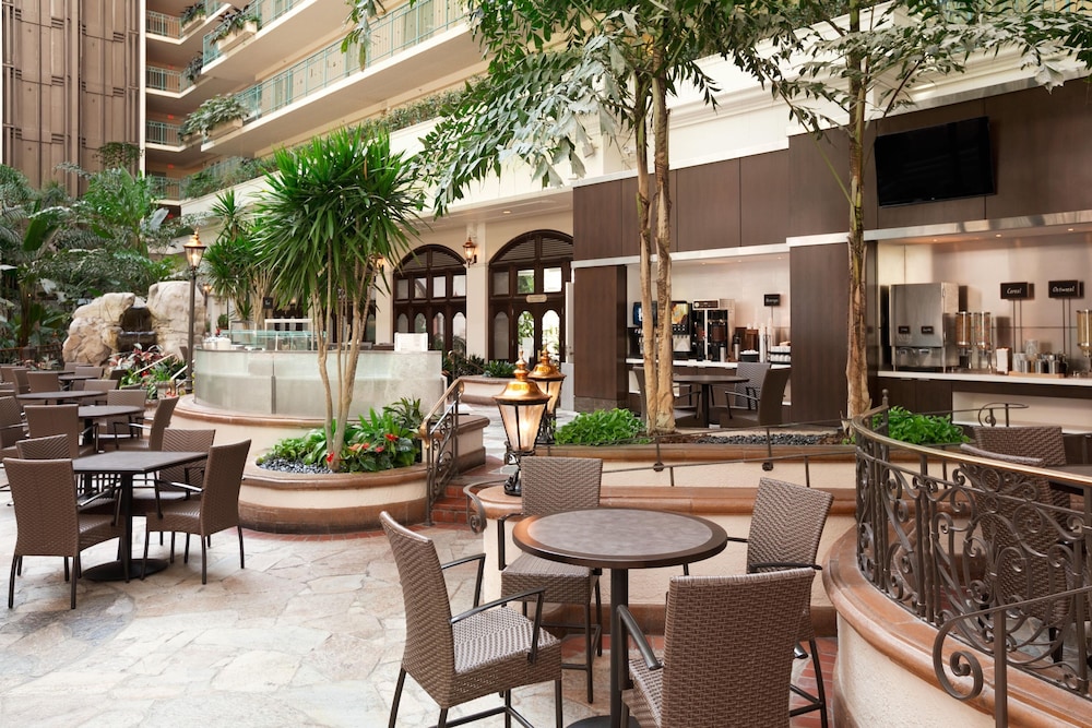 Embassy Suites by Hilton San Francisco Airport Waterfront