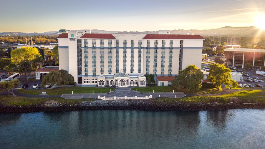 Embassy Suites by Hilton San Francisco Airport Waterfront