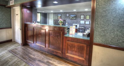 Budgetel Inn and Suites Plus