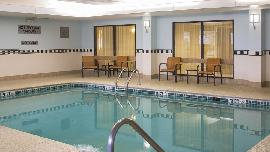 Courtyard by Marriott Baton Rouge Siegen Lane