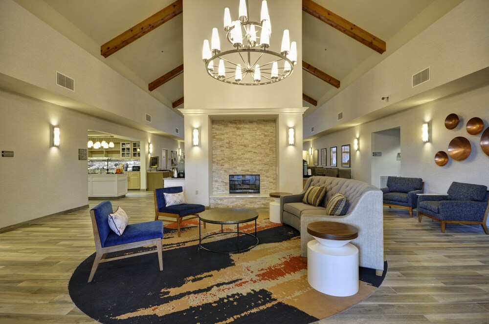 Homewood Suites by Hilton Phoenix-Biltmore