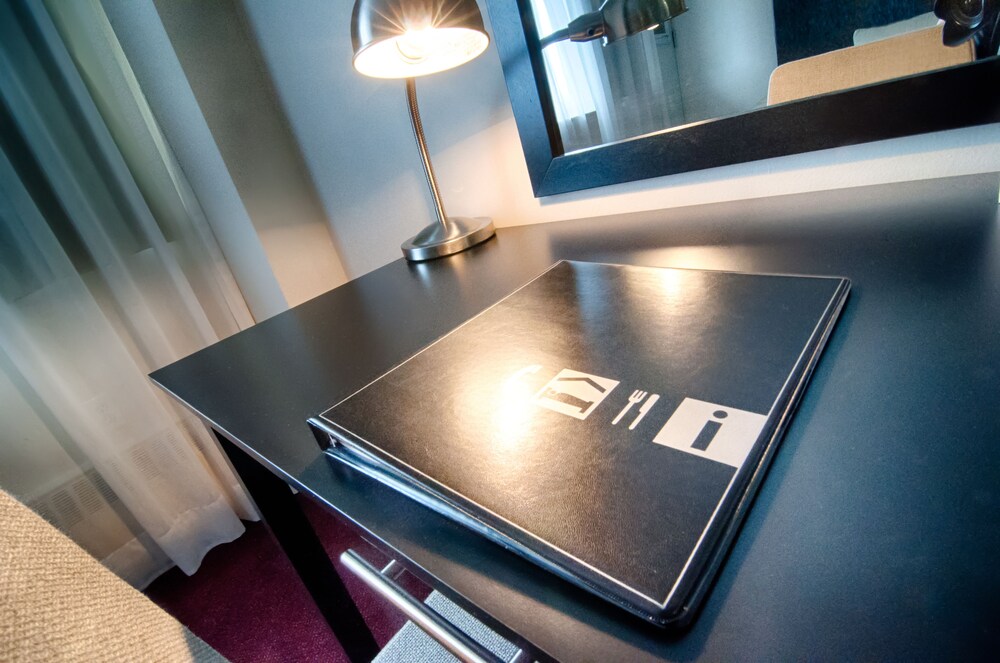 La Tour Belvedere Hotel Montreal La Tour Belvedere Hotel Montreal