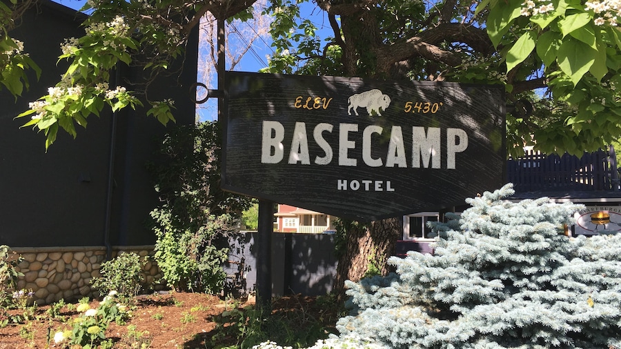 Basecamp Boulder