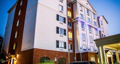 The Inn at Long Beach