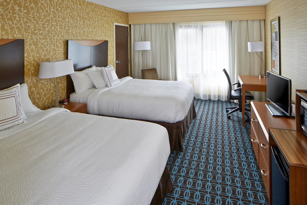 Fairfield Inn by Marriott Rochester East