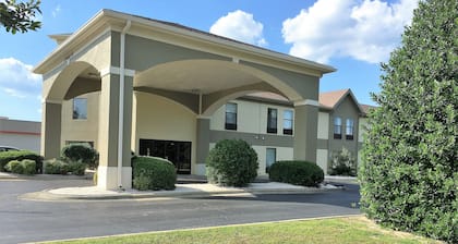 The Inn At Creedmoor