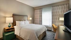 Premium bedding, minibar, in-room safe, desk