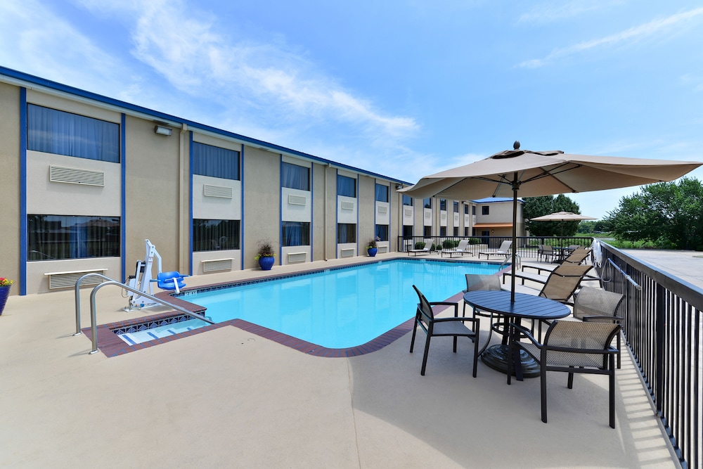 Baymont by Wyndham Ardmore I35, Ardmore 45 Room Prices & Reviews