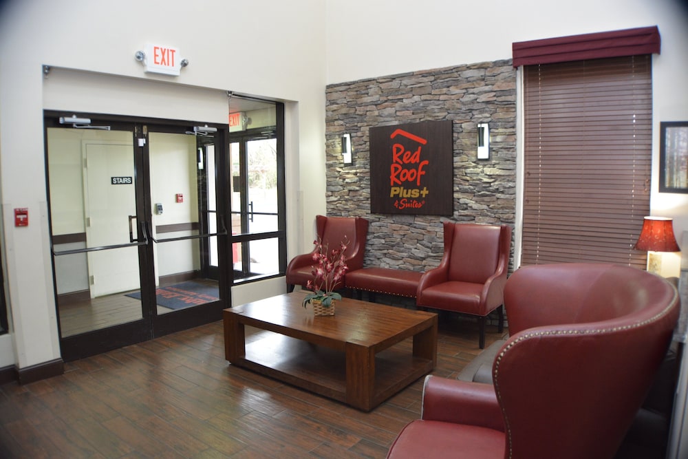 Red Roof Inn PLUS+ & Suites Chattanooga - Downtown in Chattanooga