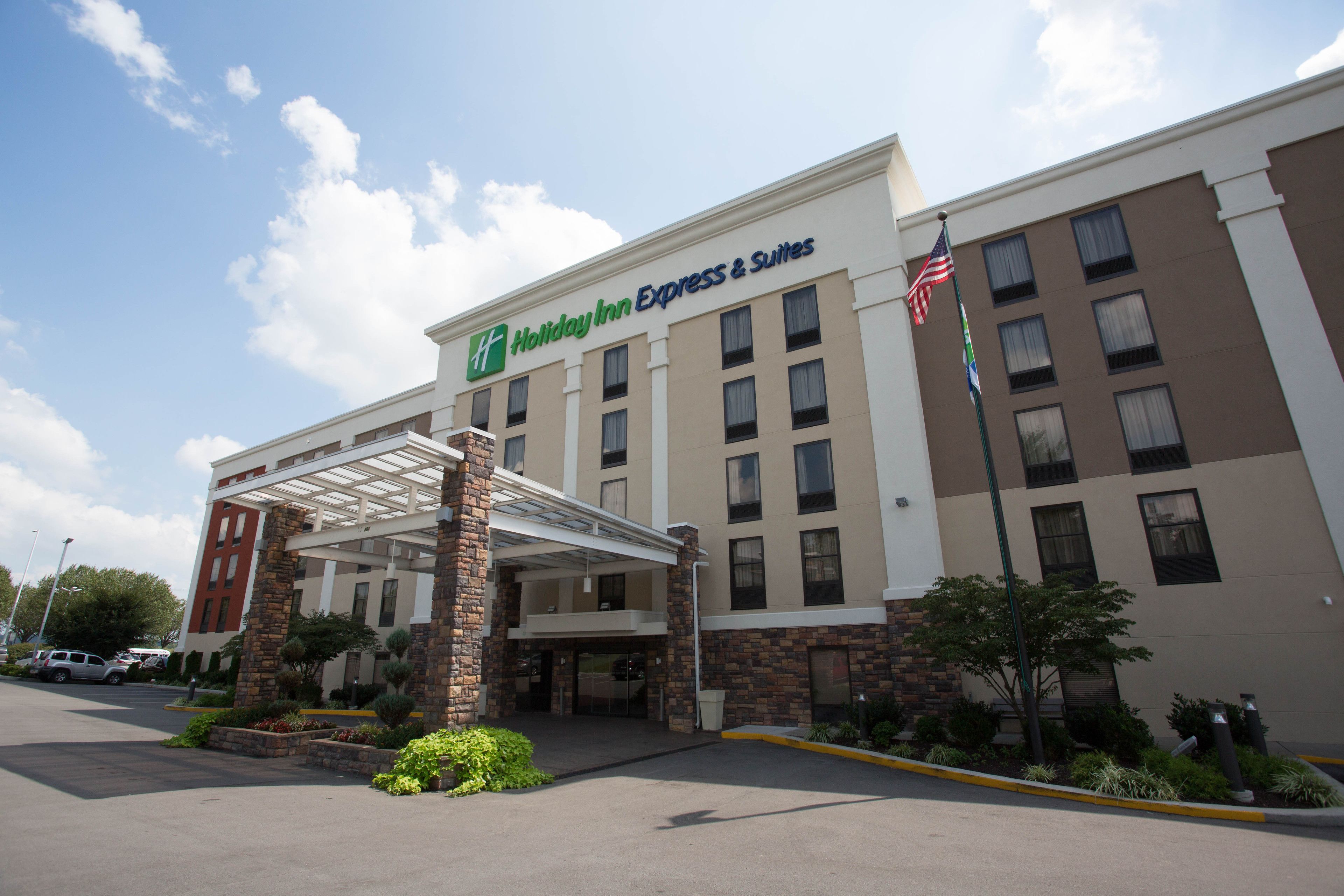 Holiday Inn Express Suites Nashville Southeast - Antioch An Ihg Hotel In Antioch Tn Expedia