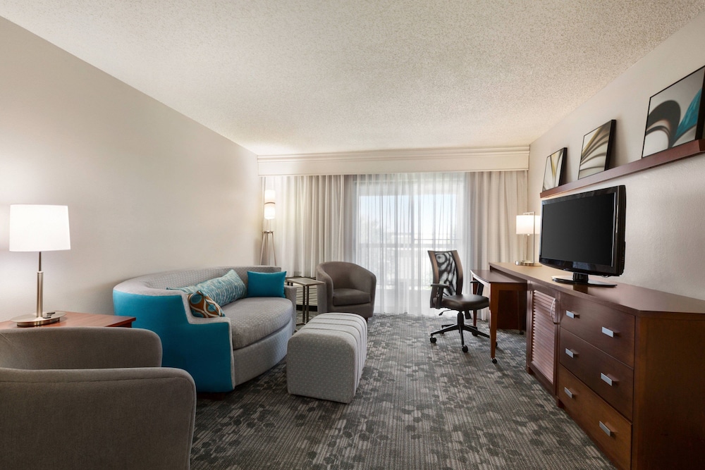 Courtyard by Marriott Lubbock