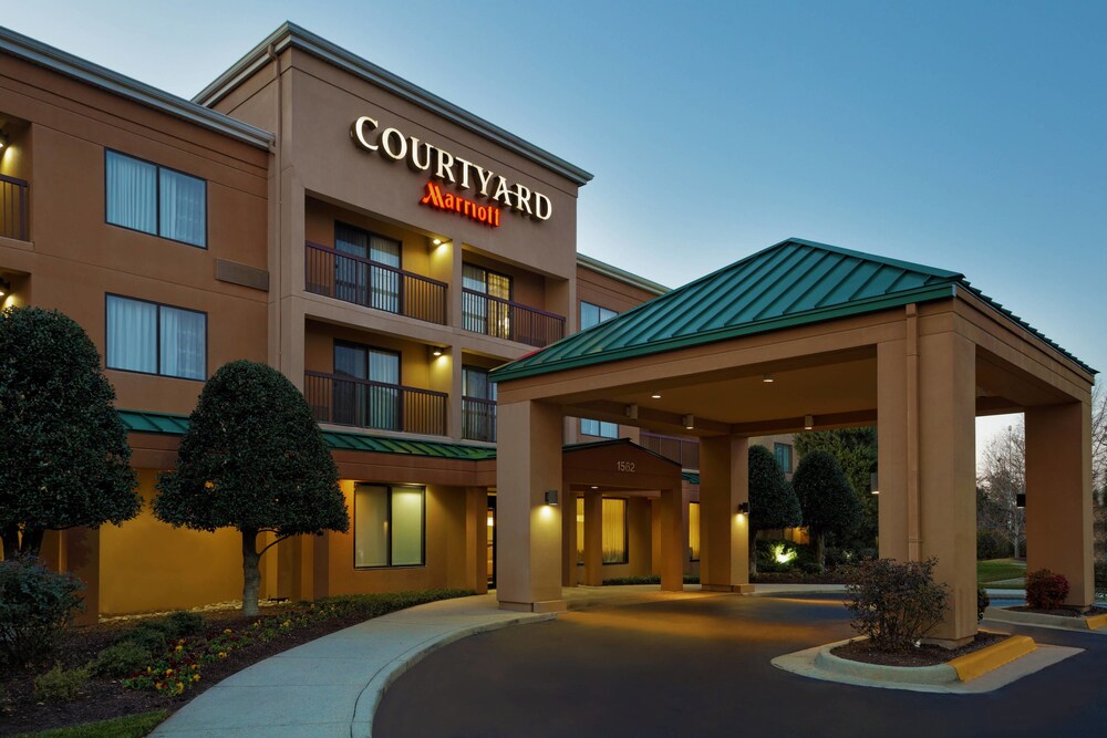 Exterior, Courtyard by Marriott Chesapeake