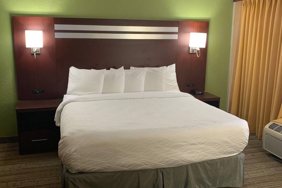 ジョージ ワシントン ホテル ブッシュ ガーデンズ 口コミ 部屋写真 料金 お得情報 エクスペディア