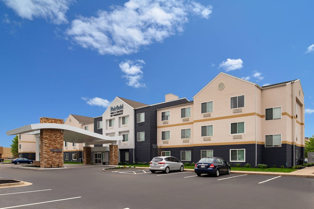 Exterior, Fairfield Inn & Suites by Marriott Beloit