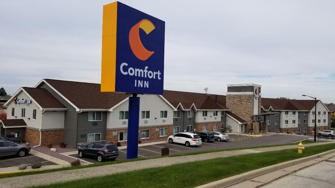 Super 8 Waukesha in Waukesha, United States