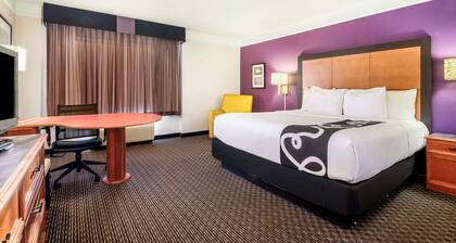 La Quinta Inn & Suites by Wyndham Myrtle Beach Broadway Area
