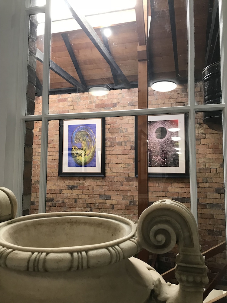 Art Hotel on York